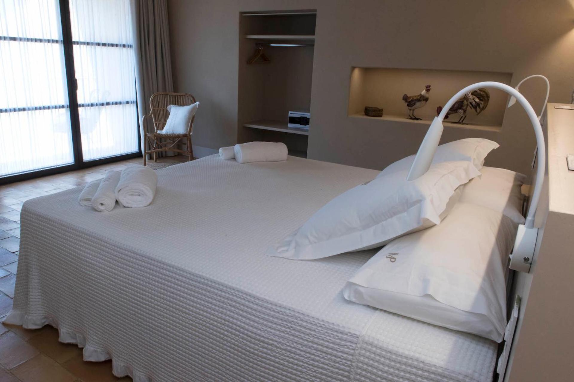 Mas Pla Bed & Breakfast Riudellots de la Selva Luaran gambar