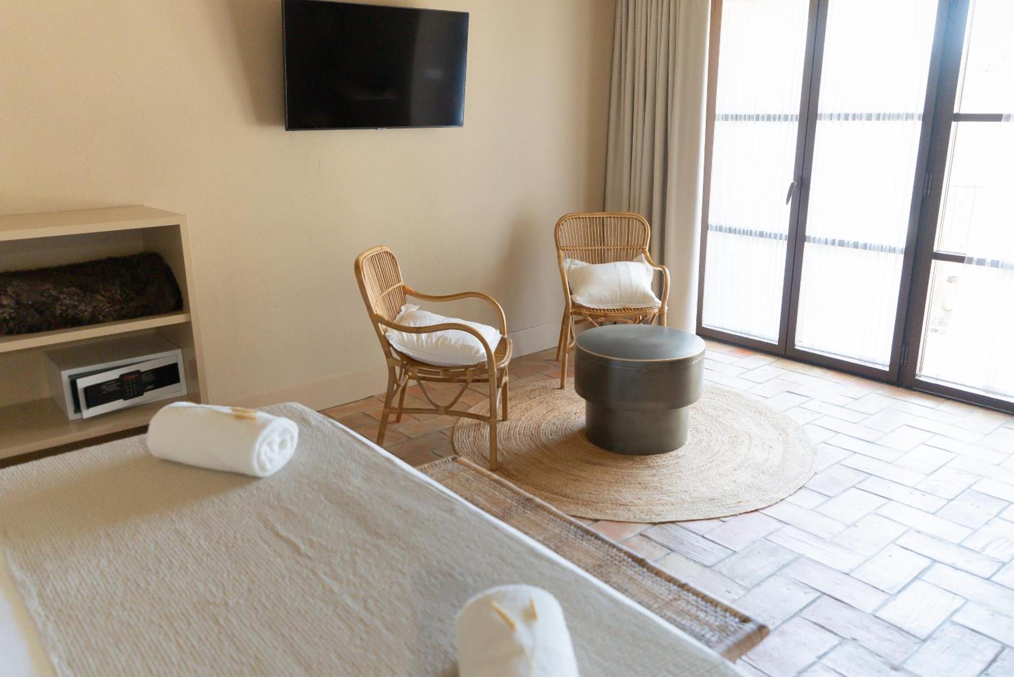 Mas Pla Bed & Breakfast Riudellots de la Selva Luaran gambar