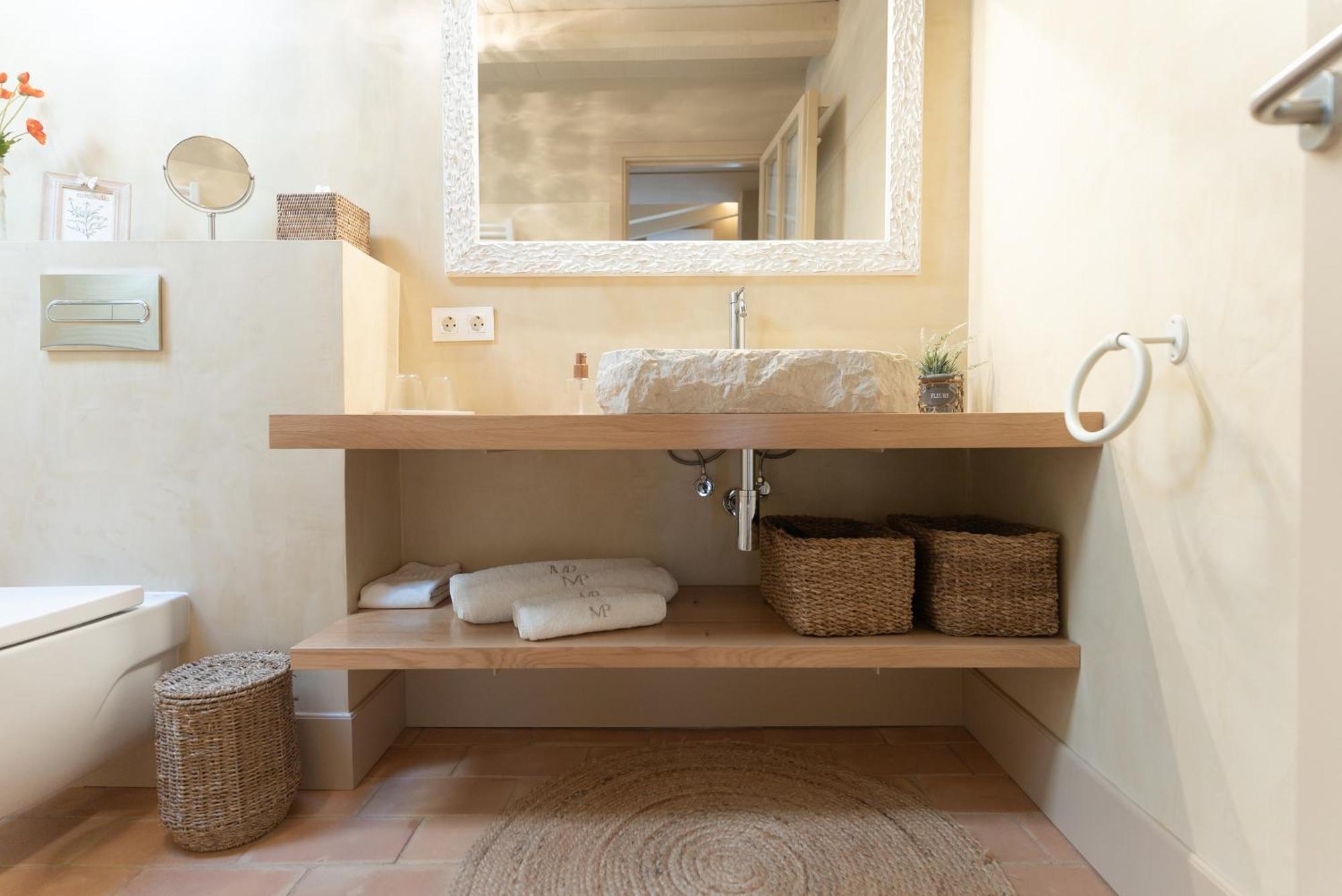 Mas Pla Bed & Breakfast Riudellots de la Selva Luaran gambar